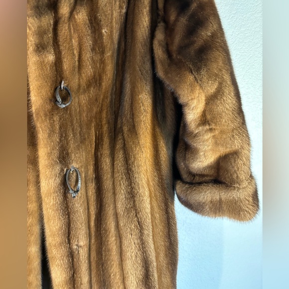 MICHAEL KORS Long Brown Fur Coat with Pockets 🤎🍂 Elegant & Stylish & Classy - Picture 6 of 13